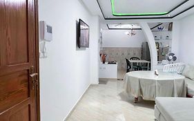 Mira Appartement -Lovely, Tidy & Close To Beaches And City Center